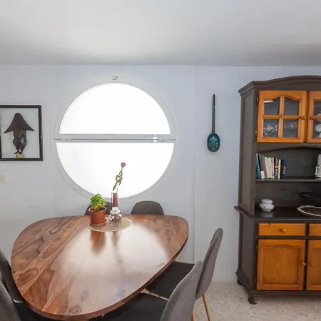 60 Escalones Apartment *